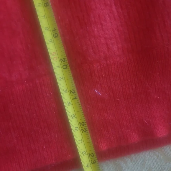 Saks Fifth Avenue Cashmere Red Turtleneck Sweater - Picture 11 of 11